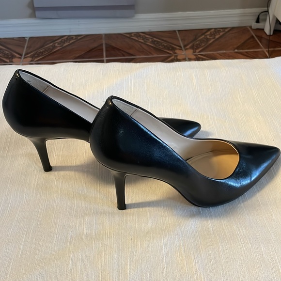 Nine West Black heels - Picture 5 of 7